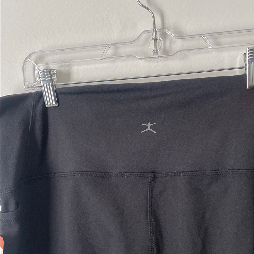 Danskin Women's Ultra High Legging Tight with Pockets XXL. Black Salt / Z7 - Picture 6 of 8